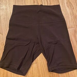 Lululemon 6” Align Shorts. Color “Java.” Size 8